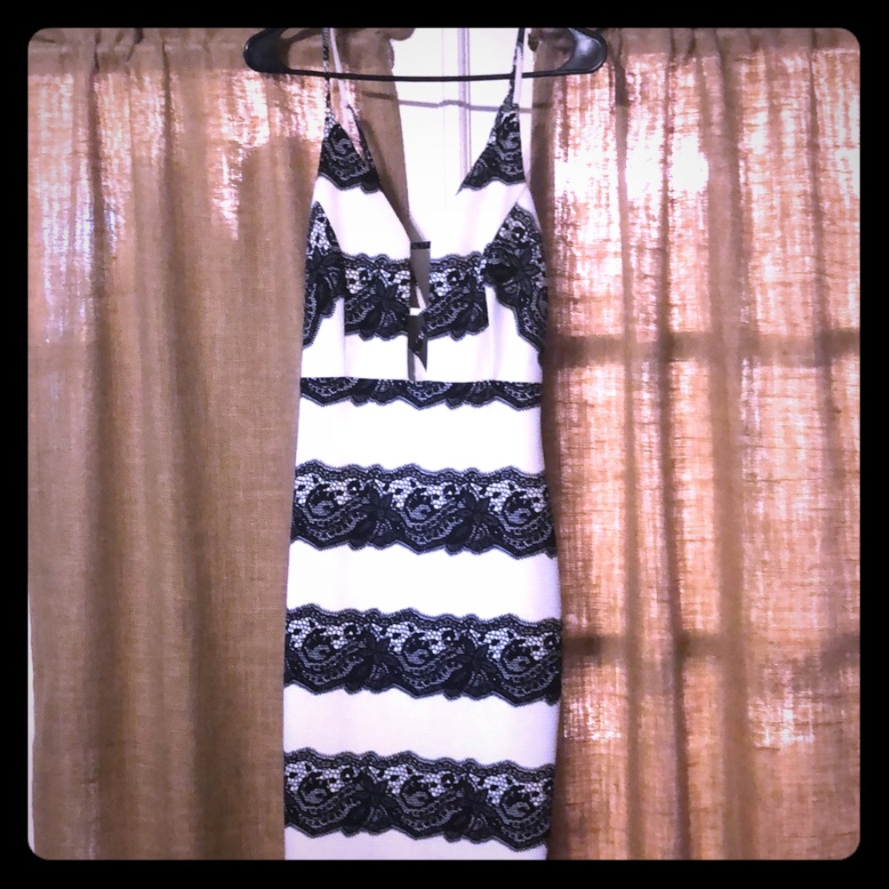 FABRIK black and white dress. Size: MEDIUM